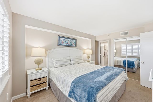 2500 N Ocean Blvd Unit 915, North Myrtle Beach, SC 29582