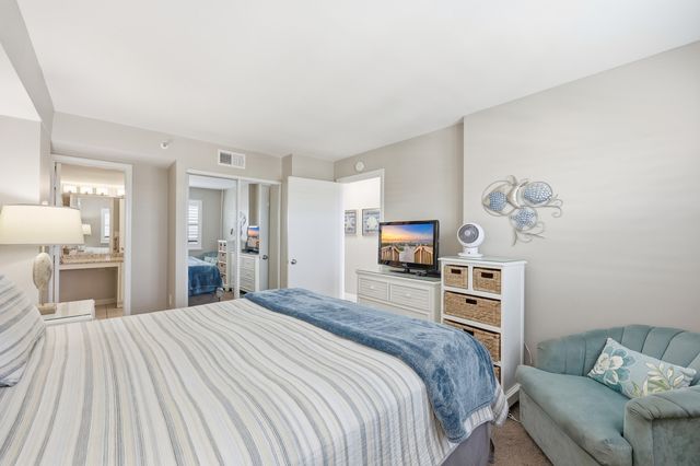 2500 N Ocean Blvd Unit 915, North Myrtle Beach, SC 29582