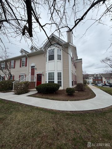 32 Columbus Drive, Franklin Twsp, NJ 08823