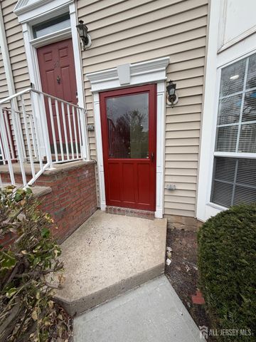 32 Columbus Drive, Franklin Twsp, NJ 08823