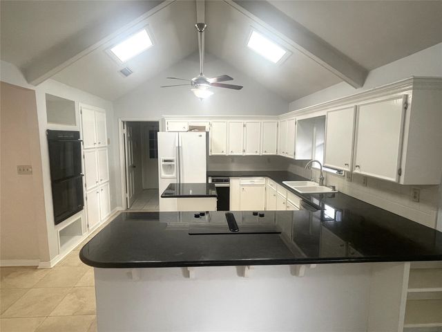 720 Coachlight Road, Shreveport, LA 71106