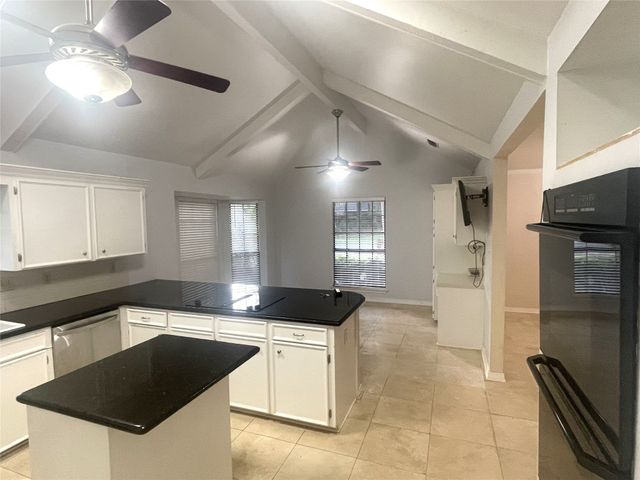 720 Coachlight Road, Shreveport, LA 71106