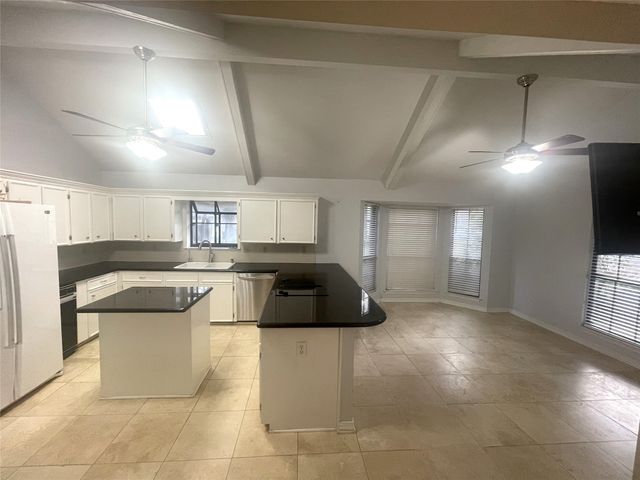 720 Coachlight Road, Shreveport, LA 71106