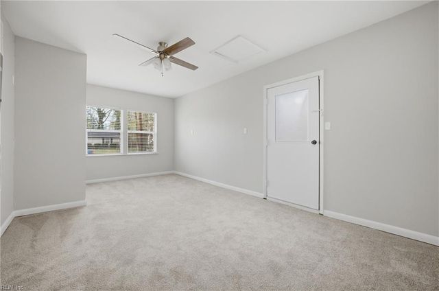 120 Gwynn CIR, Newport News, VA 23602