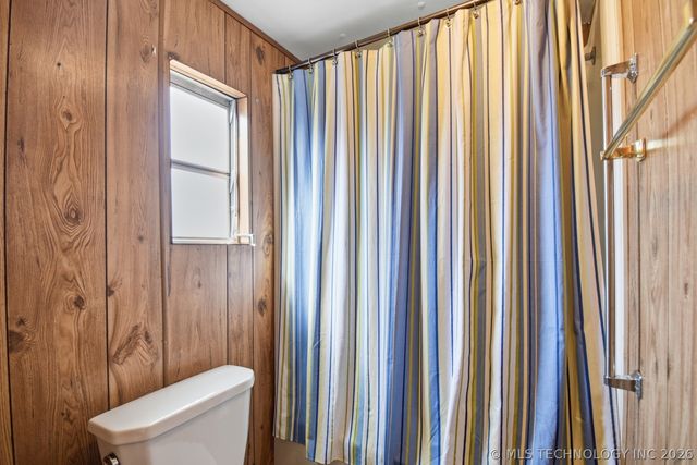 35 Rock Creek Drive, Big Cabin, OK 74332