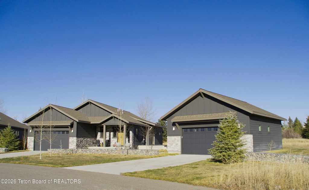 236 SWALLOWTAIL Drive, Victor, ID 83455