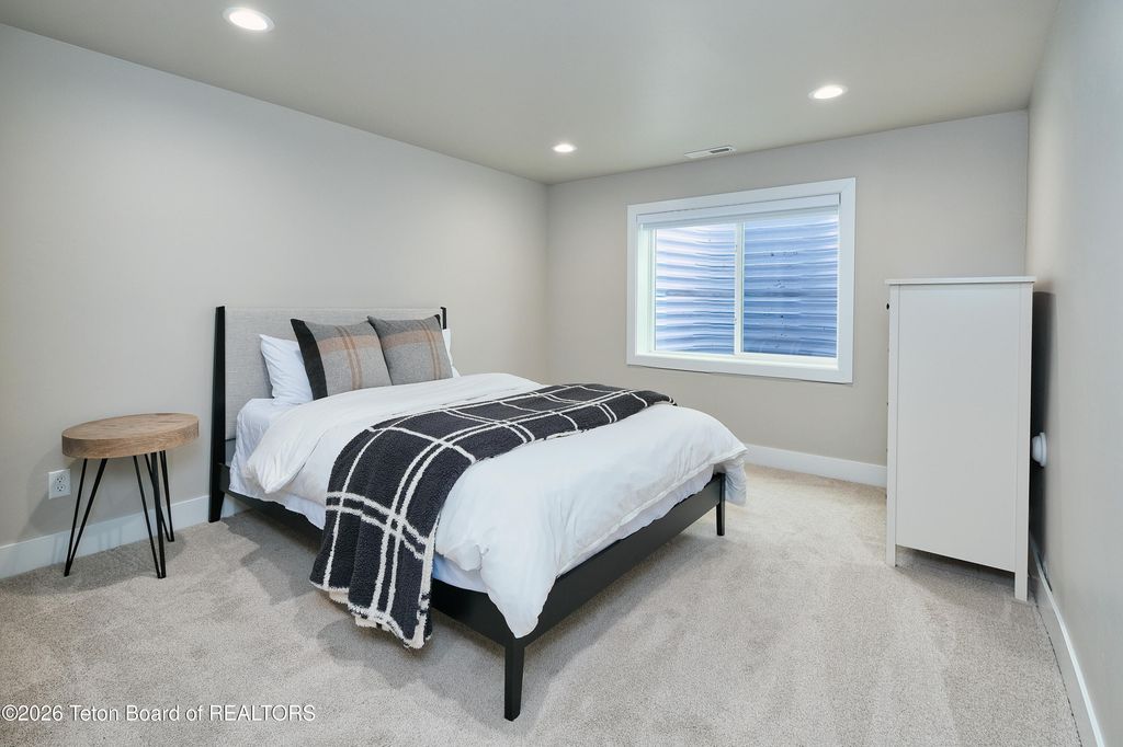 236 SWALLOWTAIL Drive, Victor, ID 83455 photo 27