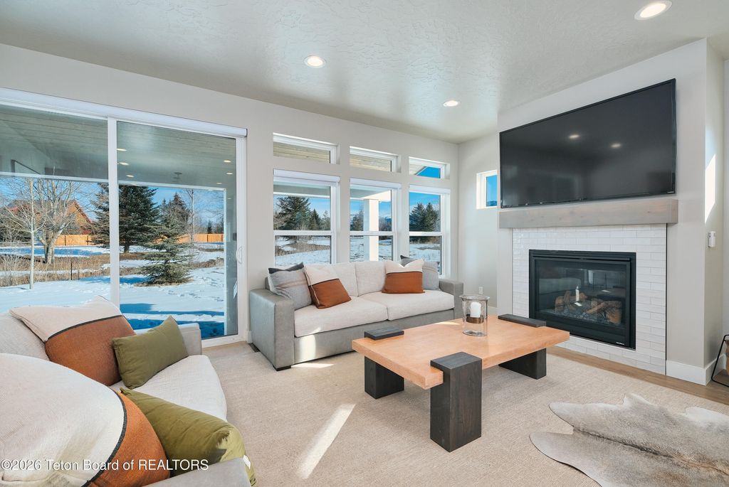 236 SWALLOWTAIL Drive, Victor, ID 83455 photo 6