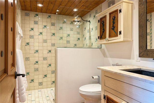 1352 Bishops Lodge Road, Santa Fe, NM 87506
