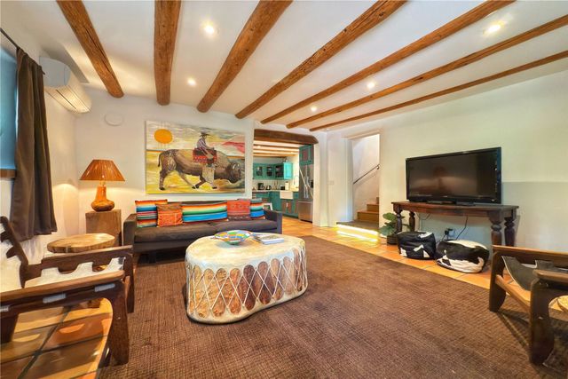 1352 Bishops Lodge Road, Santa Fe, NM 87506