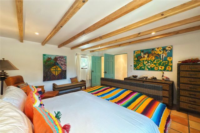 1352 Bishops Lodge Road, Santa Fe, NM 87506