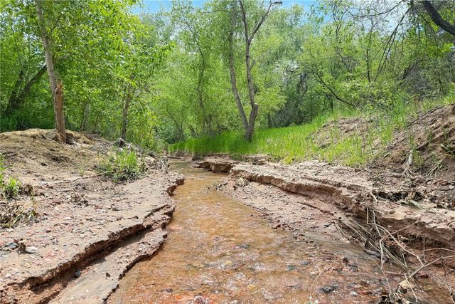 1352 Bishops Lodge Road, Santa Fe, NM 87506
