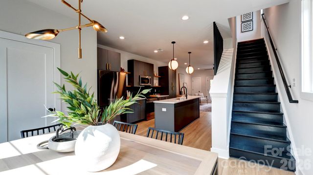 1314 Carolyn Drive, Charlotte, NC 28205