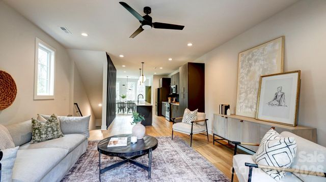 1314 Carolyn Drive, Charlotte, NC 28205