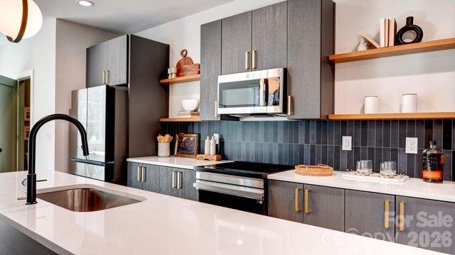 1314 Carolyn Drive, Charlotte, NC 28205