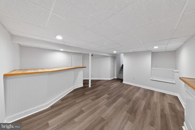 13 COUNTRY LN, Newark, DE 19702