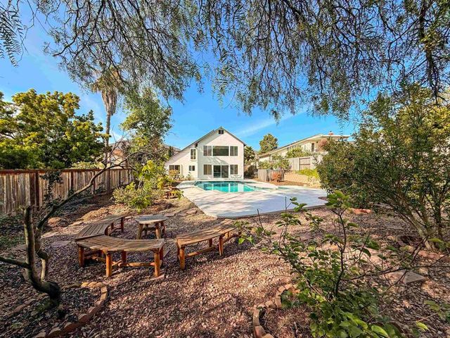 13756 Via Tres Vistas, San Diego, CA 92129