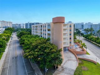 200 178th Drive 711, Sunny Isles Beach, FL 33160