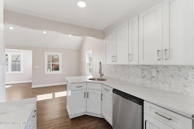 71 Bay Avenue, North Middletown, NJ 07748