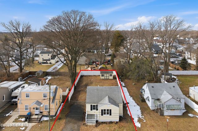 71 Bay Avenue, North Middletown, NJ 07748