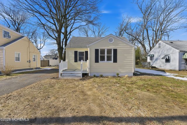 71 Bay Avenue, North Middletown, NJ 07748