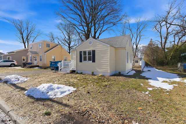 71 Bay Avenue, North Middletown, NJ 07748