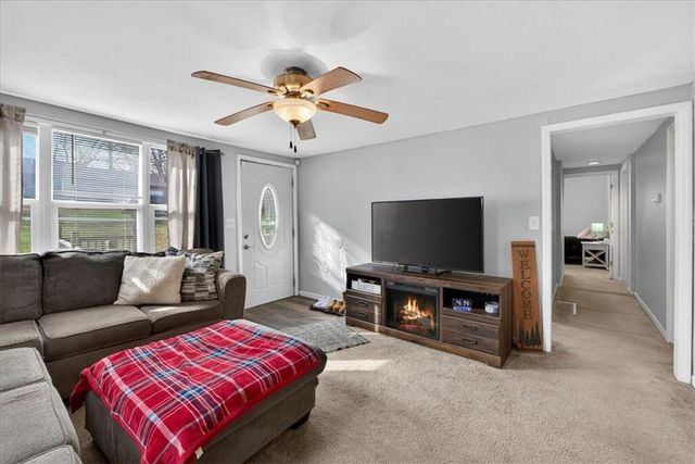 5417 Laurel Avenue, Raytown, MO 64133