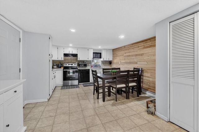 5417 Laurel Avenue, Raytown, MO 64133