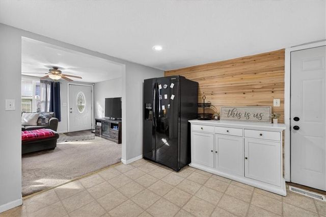 5417 Laurel Avenue, Raytown, MO 64133