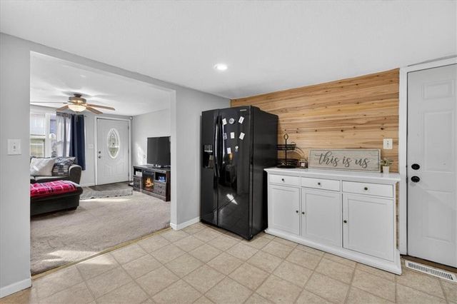 5417 Laurel Avenue, Raytown, MO 64133