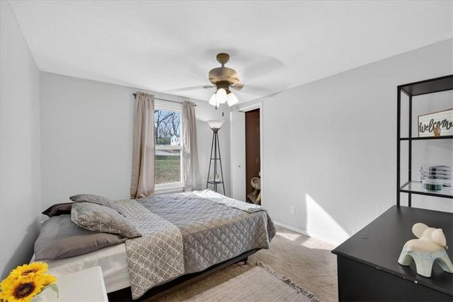 5417 Laurel Avenue, Raytown, MO 64133