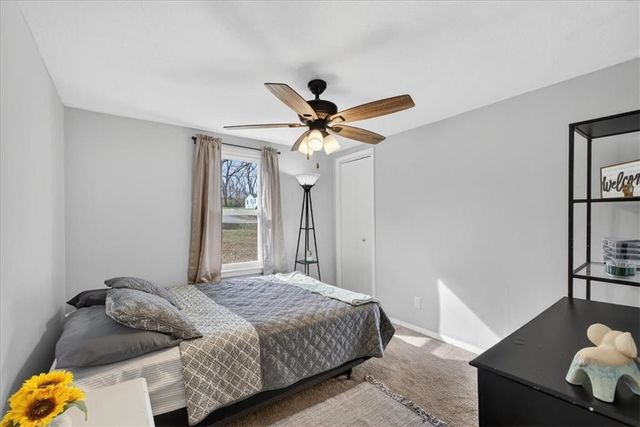 5417 Laurel Avenue, Raytown, MO 64133