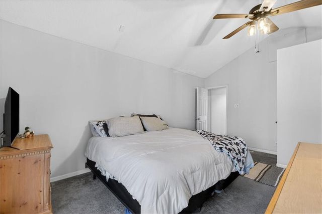 5417 Laurel Avenue, Raytown, MO 64133