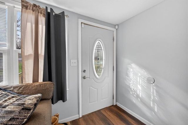 5417 Laurel Avenue, Raytown, MO 64133