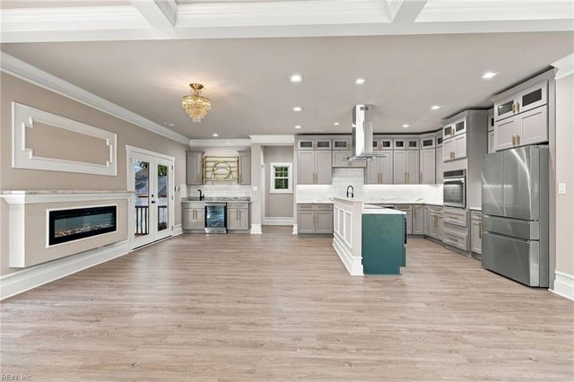 37 Buxton AVE, Newport News, VA 23607