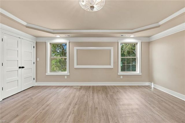 37 Buxton AVE, Newport News, VA 23607