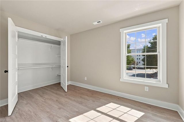 37 Buxton AVE, Newport News, VA 23607