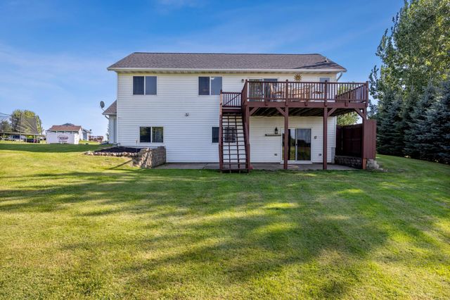 221 Glen Lane N, Watkins, MN 55389