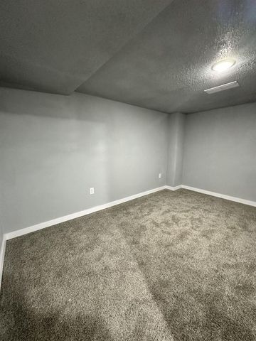 9 Elliott Street, Janesville, WI 53546