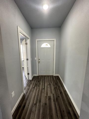 9 Elliott Street, Janesville, WI 53546