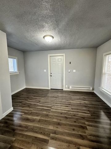 9 Elliott Street, Janesville, WI 53546