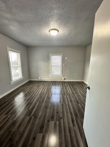 9 Elliott Street, Janesville, WI 53546