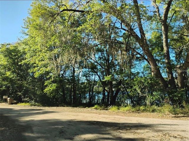 0 SOUTH LAKE HIAWATHA DRIVE, Lady Lake, FL 32159