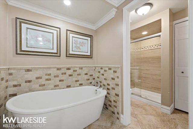 7277 Wellington Place, Washington Twp, MI 48094