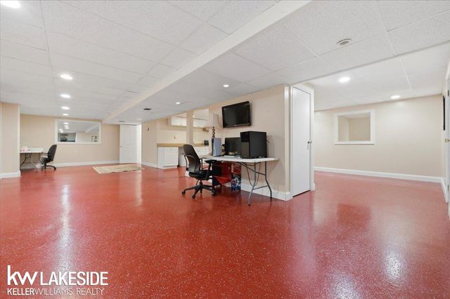 7277 Wellington Place, Washington Twp, MI 48094