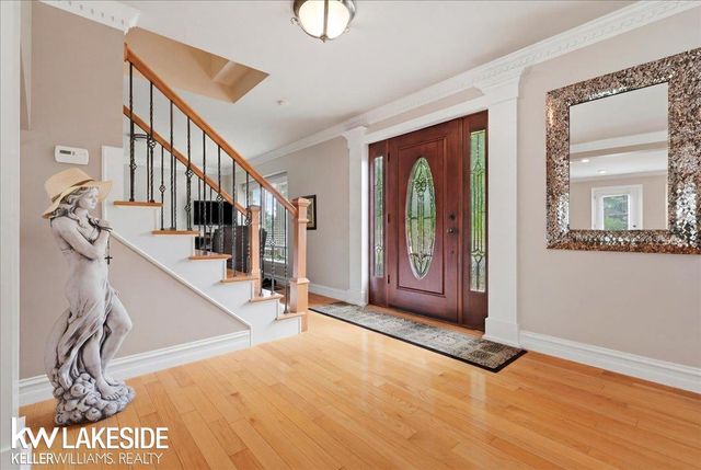 7277 Wellington Place, Washington Twp, MI 48094