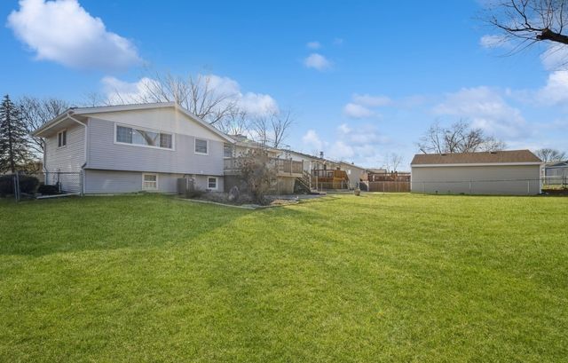 516 Janine Lane, Schaumburg, IL 60193