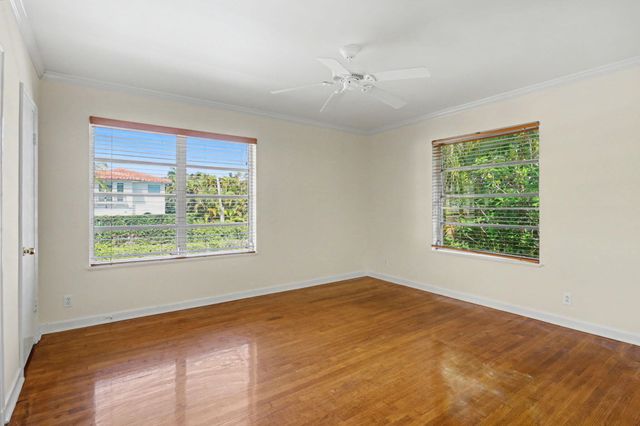 240 Oleander Avenue 244, Palm Beach, FL 33480