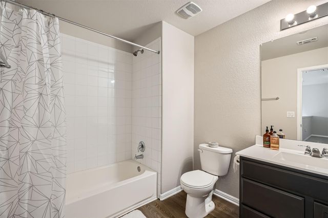 516 E Slaughter LN 1101, Austin, TX 78744