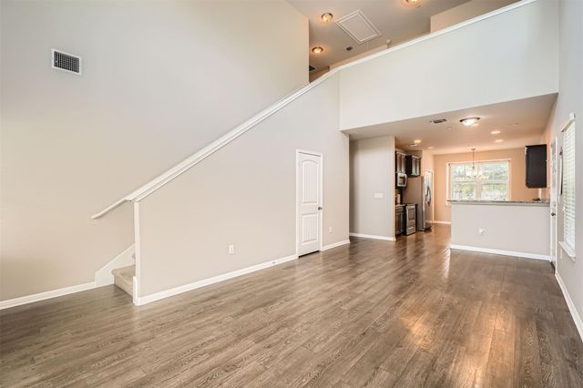516 E Slaughter LN 1101, Austin, TX 78744